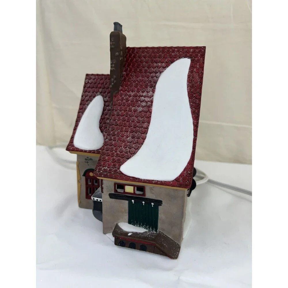 Vtg Dept 56 North Pole Series Popcorn and Cranberry House 56388 Xmas‎ Village